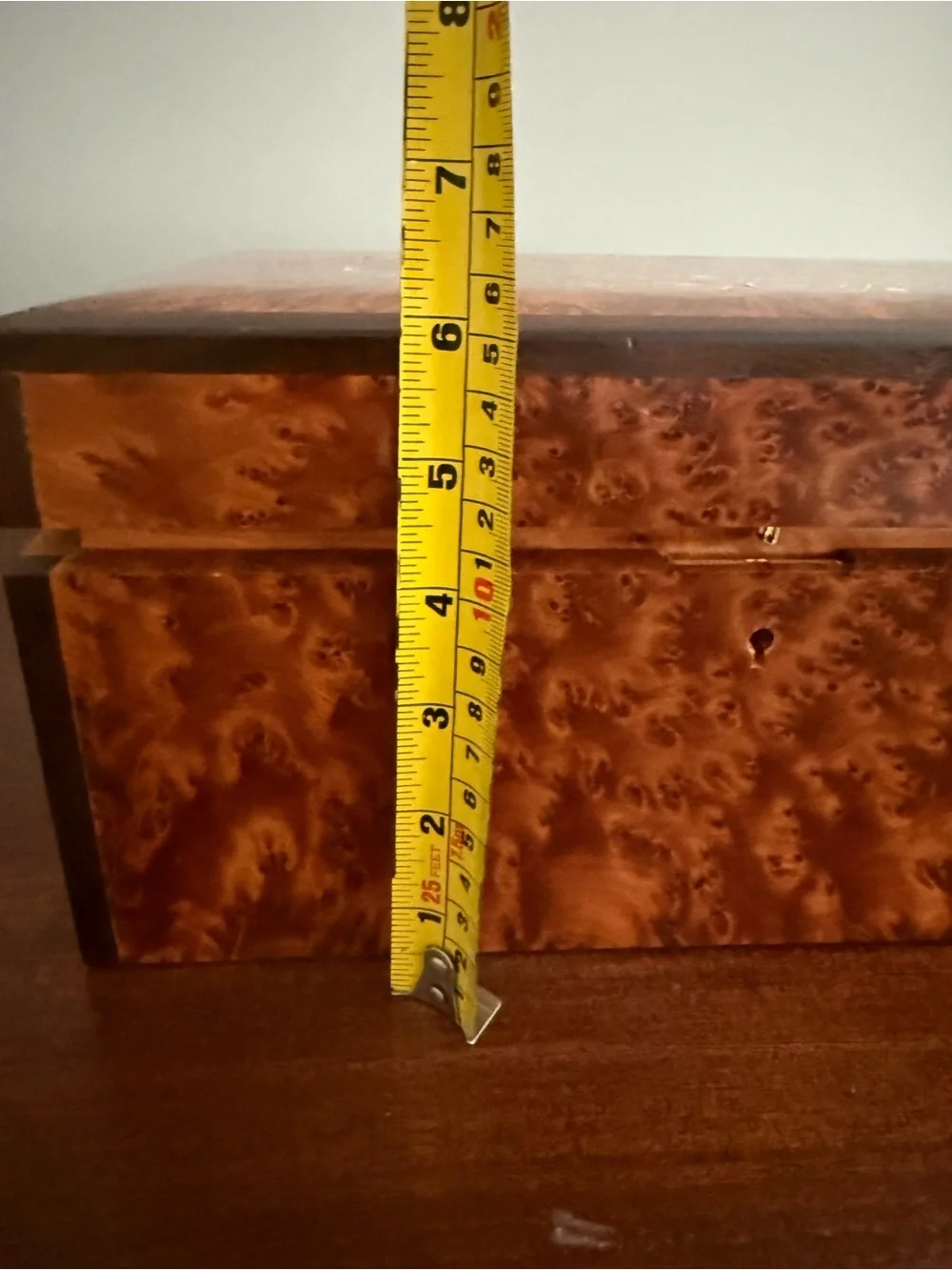 Moroccan Burl Wood Inlay Jewelry Box with Mother-of-Pearl Motif Thuya